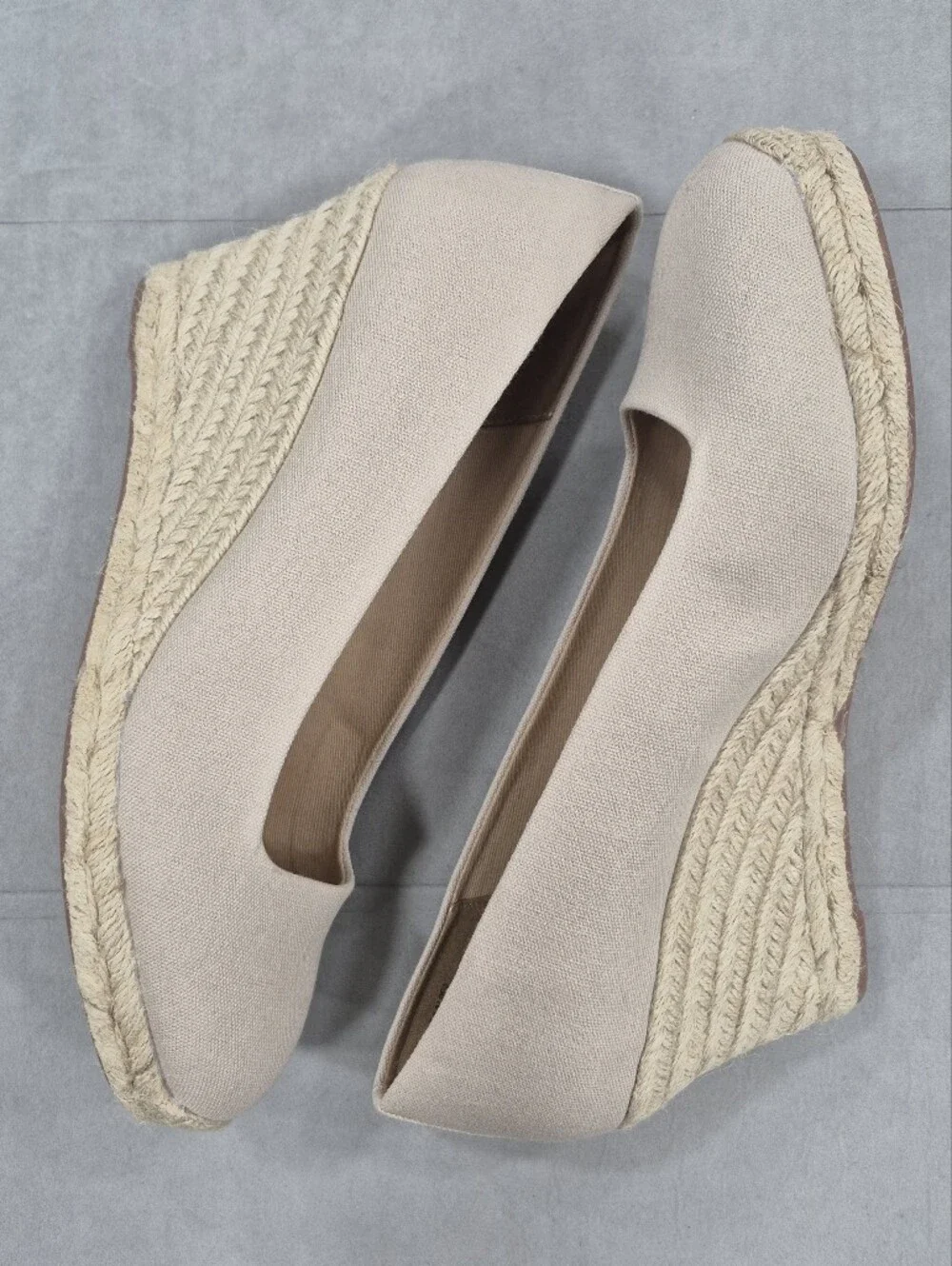 J Crew Espadrilles women's 10.5 beige canvas wedge heel NEW